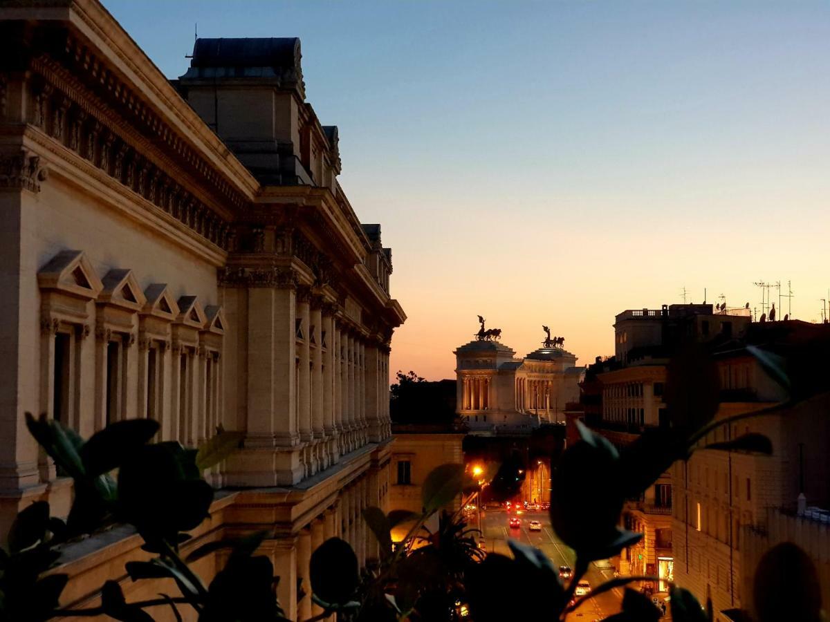 Casa Terrazza Colosseo Rome Exterior photo